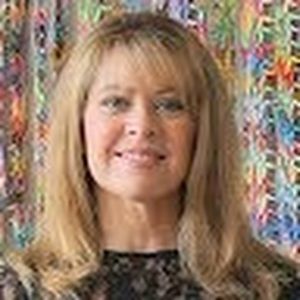 Meet your Posher, Liz